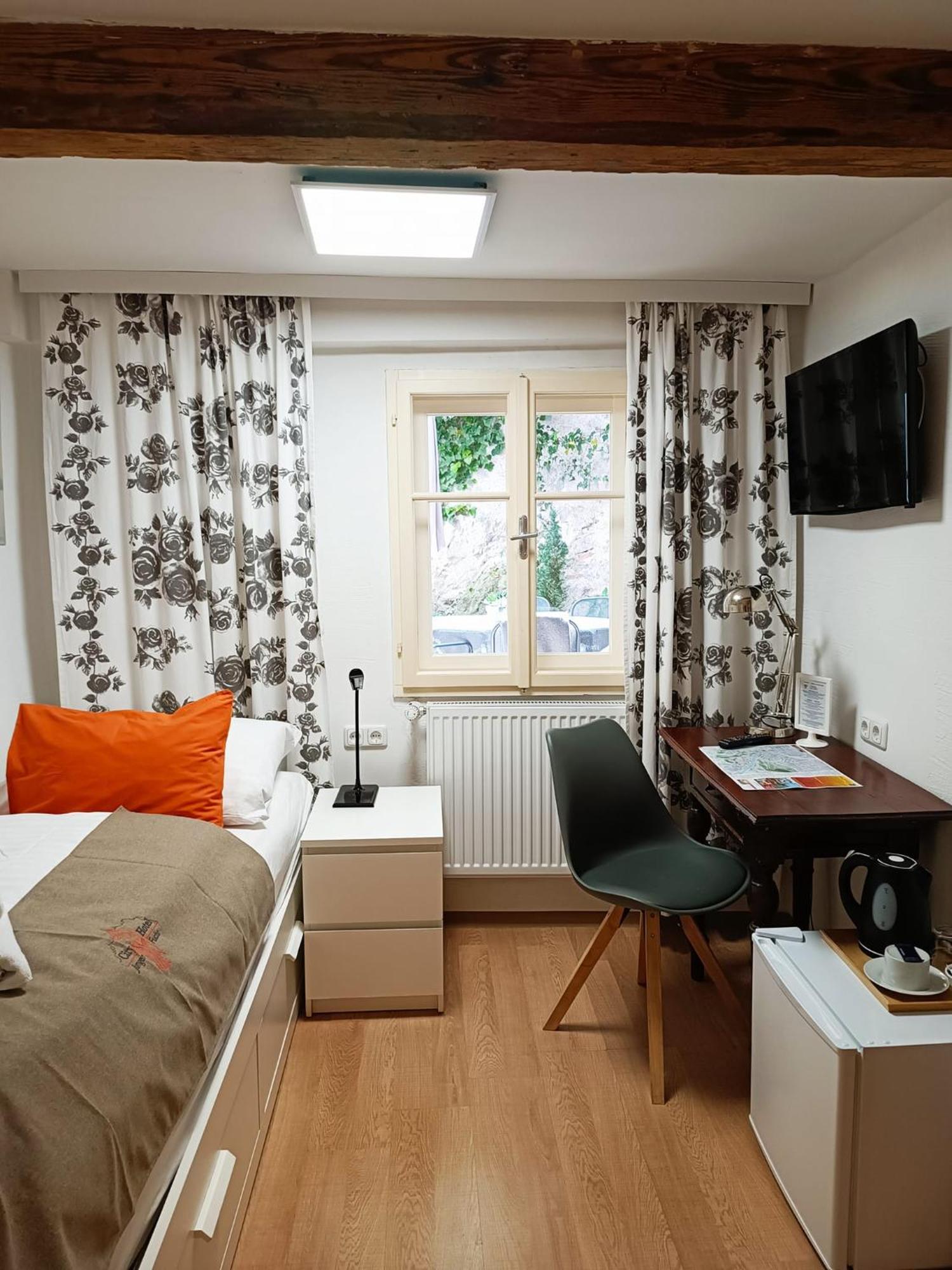 Cityhotel Junger Fuchs Salzburg Zewnętrze zdjęcie